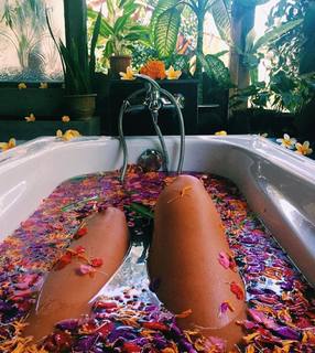 Magui Bravi feet photo thumbnail