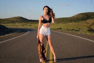 Magui Bravi feet photo thumbnail