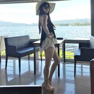 Magui Bravi feet photo thumbnail