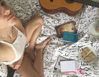 Magui Bravi feet photo thumbnail