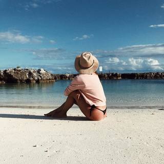 Magui Bravi feet photo thumbnail