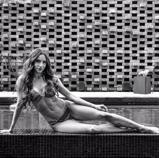 Magui Bravi feet photo thumbnail