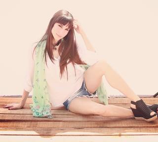 Magui Bravi feet photo thumbnail