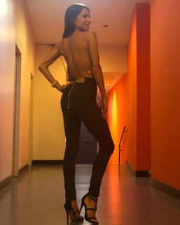 Magui Bravi feet photo thumbnail