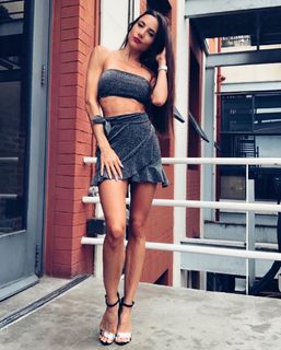 Magui Bravi feet photo thumbnail