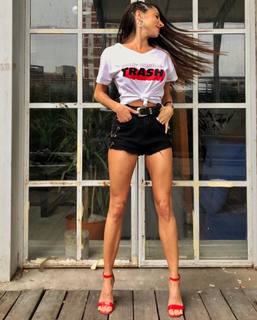 Magui Bravi feet photo thumbnail