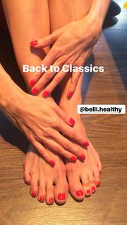 Magui Bravi feet photo thumbnail