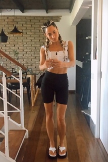 Magui Bravi feet photo thumbnail