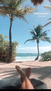 Magui Bravi feet photo thumbnail