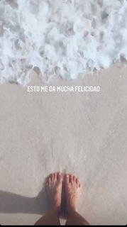 Magui Bravi feet photo thumbnail