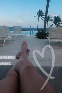 Magui Bravi feet photo thumbnail