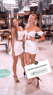 Magui Bravi feet photo thumbnail