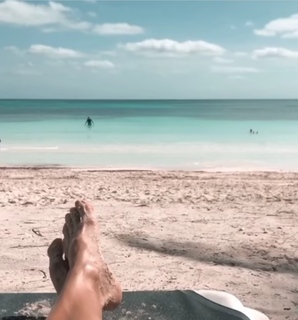 Magui Bravi feet photo thumbnail