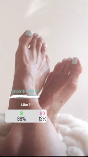 Magui Bravi feet photo thumbnail