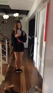 Magui Bravi feet photo thumbnail