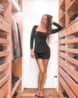 Magui Bravi feet photo thumbnail