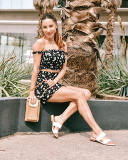 Magui Bravi feet photo thumbnail