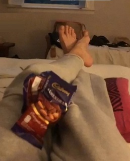 Magui Bravi feet photo thumbnail