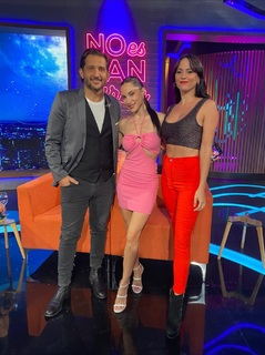 Magui Bravi feet photo thumbnail