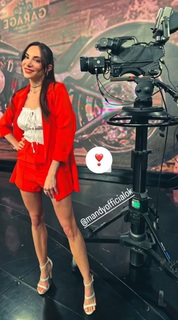 Magui Bravi feet photo thumbnail