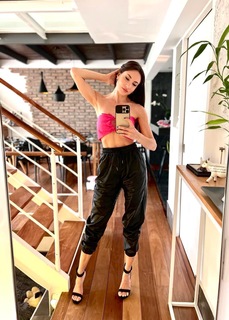 Magui Bravi feet photo thumbnail