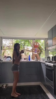 Magui Bravi feet photo thumbnail