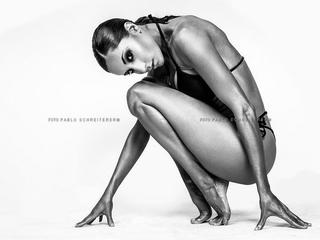 Magui Bravi feet photo thumbnail