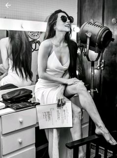 Magui Bravi feet photo thumbnail