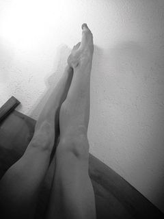 Magui Bravi feet photo thumbnail