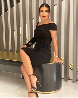 Maguy Bou Ghosn feet photo 9
