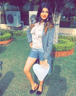 Mahi Sharma feet photo 10