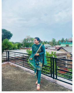 Mahi Sharma feet photo 7