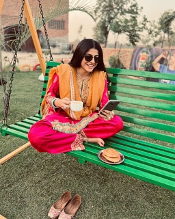 Mahi Sharma feet photo 12