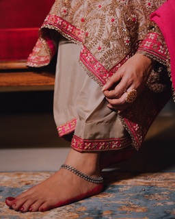 Mahi Sharma feet photo 5