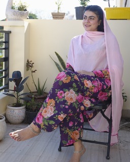 Mahi Sharma feet photo 12
