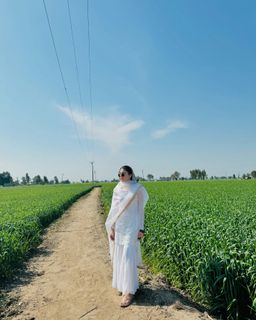 Mahi Sharma feet photo 8