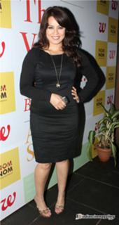 Mahima Chaudhry feet photo thumbnail