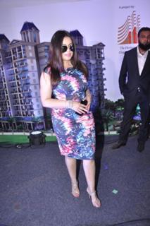Mahima Chaudhry feet photo thumbnail