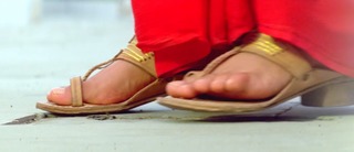 Mahima Chaudhry feet photo thumbnail