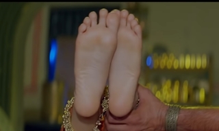 Mahima Chaudhry feet photo thumbnail