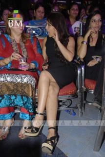 Mahima Chaudhry feet photo thumbnail