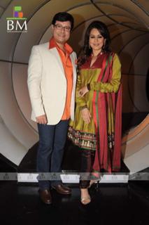 Mahima Chaudhry feet photo thumbnail