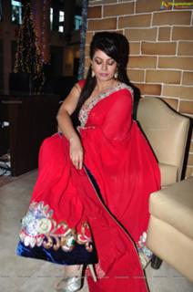 Mahima Chaudhry feet photo thumbnail