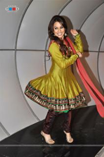 Mahima Chaudhry feet photo thumbnail