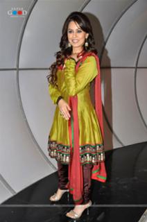 Mahima Chaudhry feet photo thumbnail