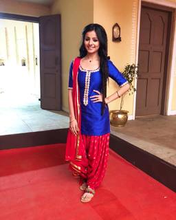 Mahima Makwana feet photo 19