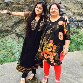 Mahima Makwana feet photo 10