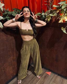 Mahima Makwana feet photo 2