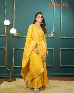 Mahima Makwana feet photo 19