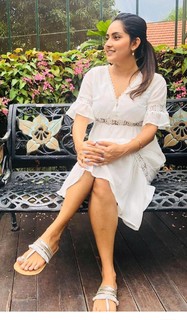 Mahima Nambiar feet photo 18